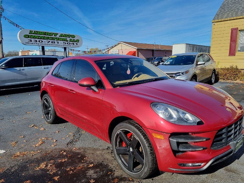 2015 PORSCHE Macan