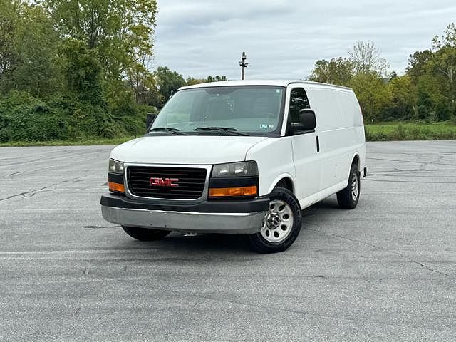 2011 GMC Savana