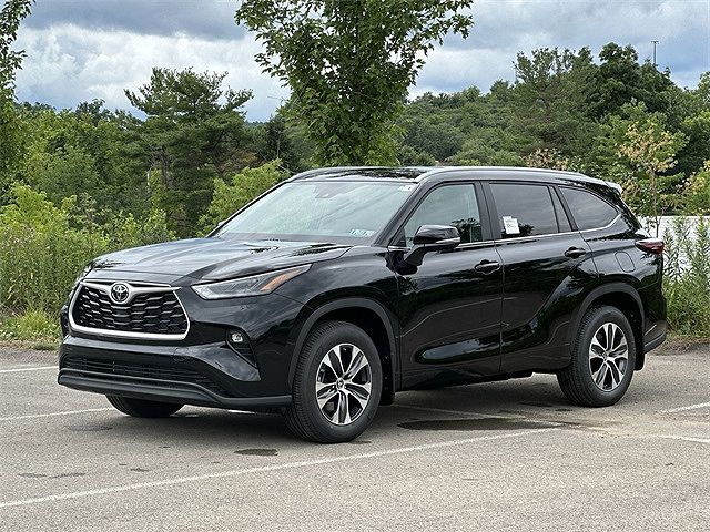 2024 TOYOTA Highlander