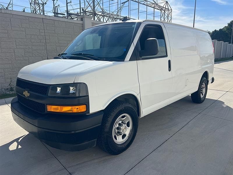 2020 CHEVROLET Express
