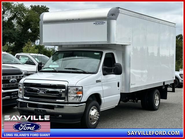 2026 FORD E-350