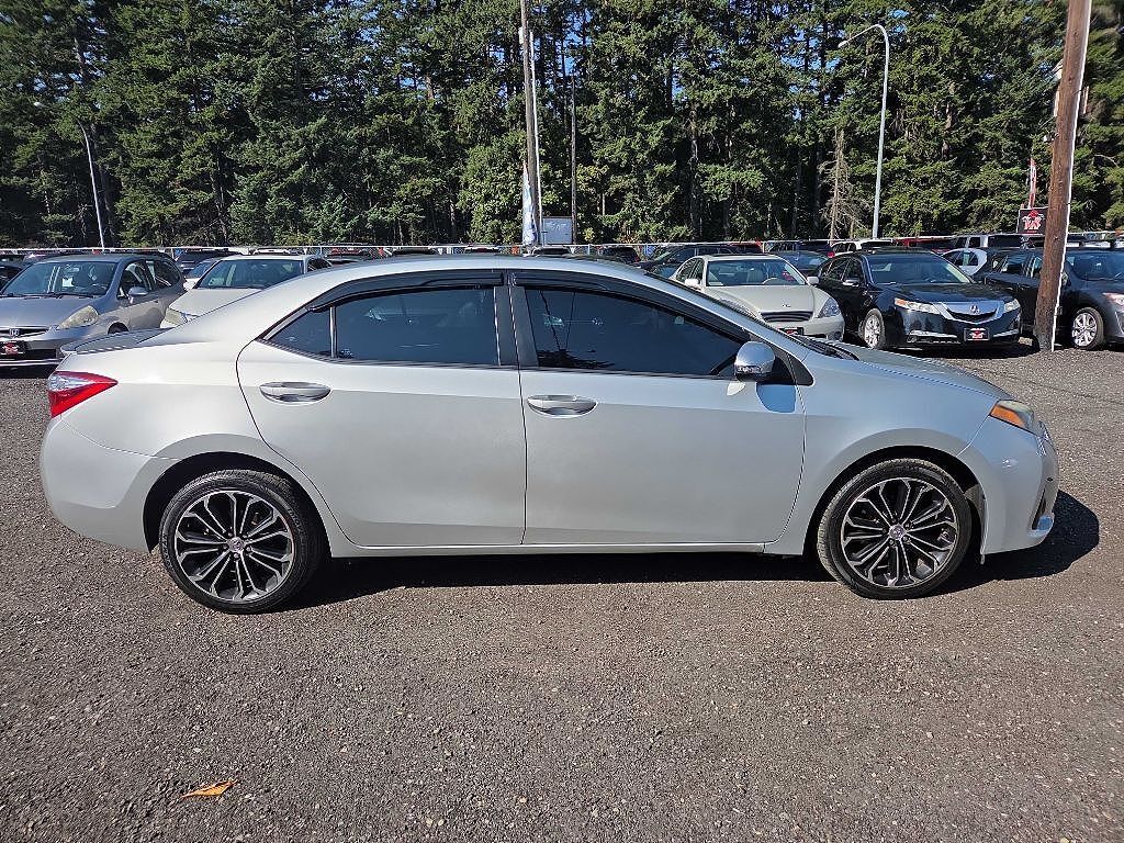 2014 TOYOTA Corolla
