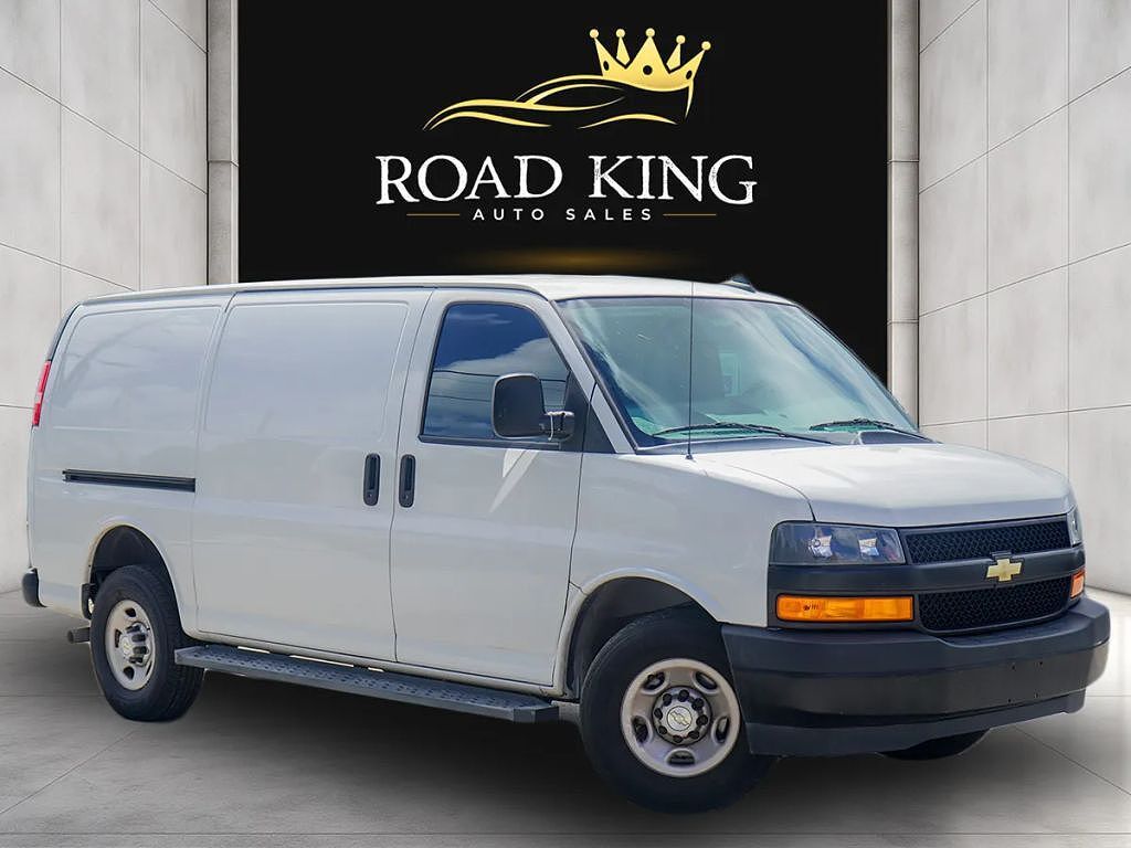 2021 CHEVROLET Express