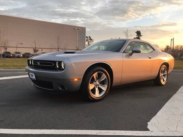 2017 DODGE Challenger