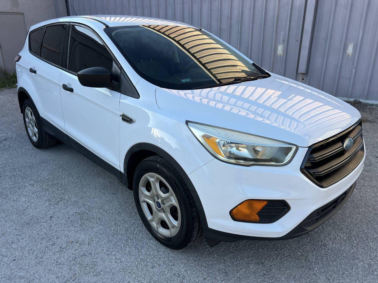 2017 FORD Escape