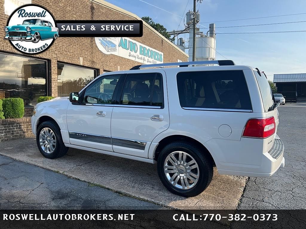 Lincoln Navigator