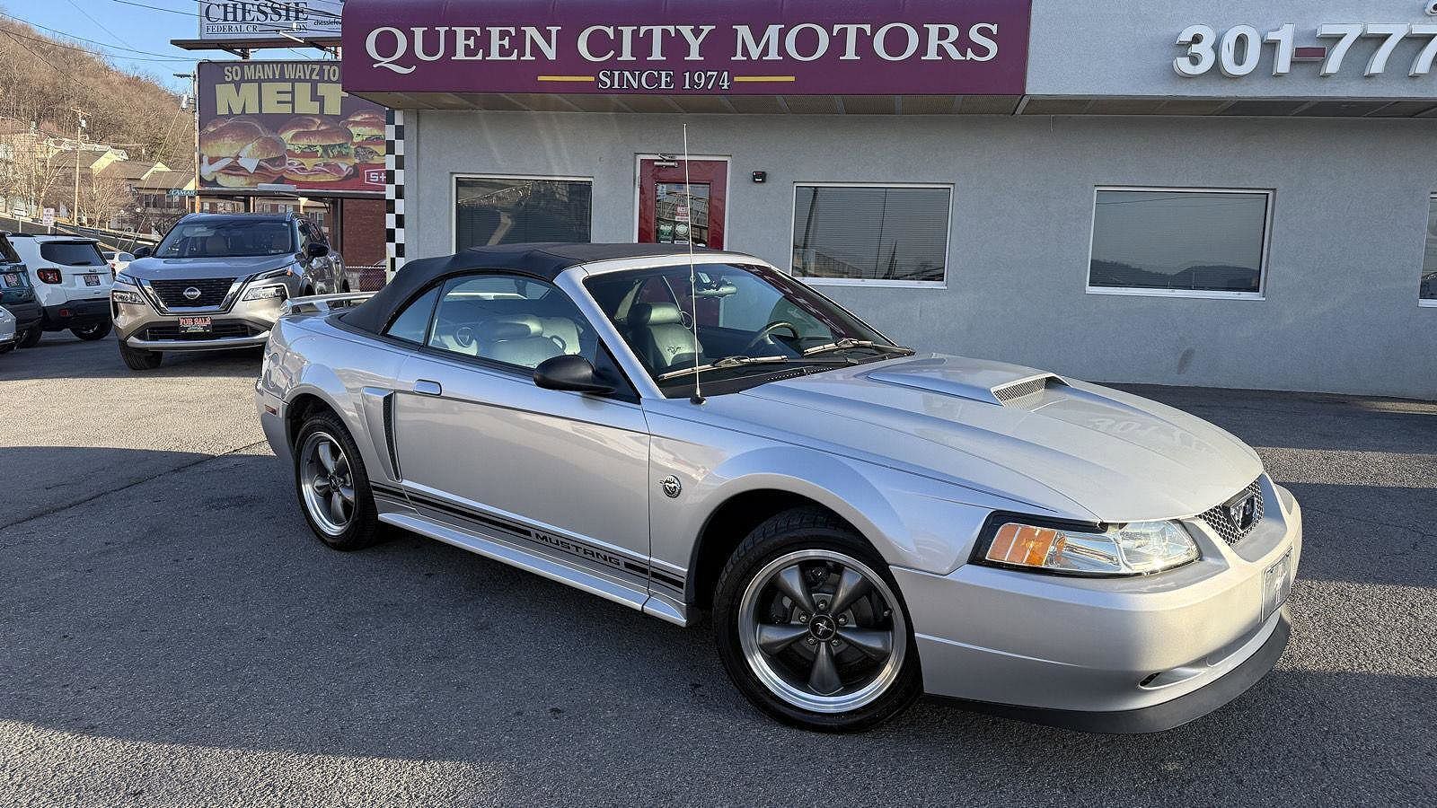 2004 FORD Mustang
