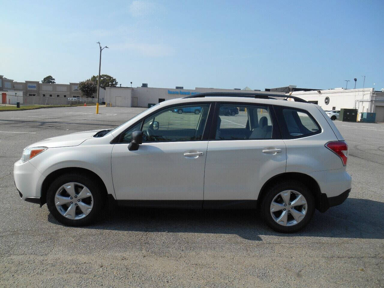 2015 SUBARU Forester