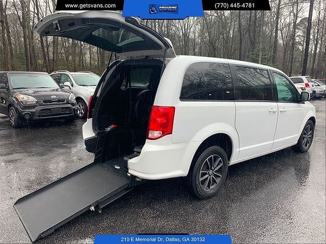 2015 CHRYSLER Town and Country