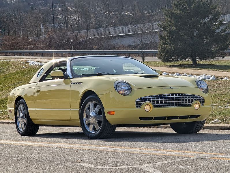 2002 FORD Thunderbird