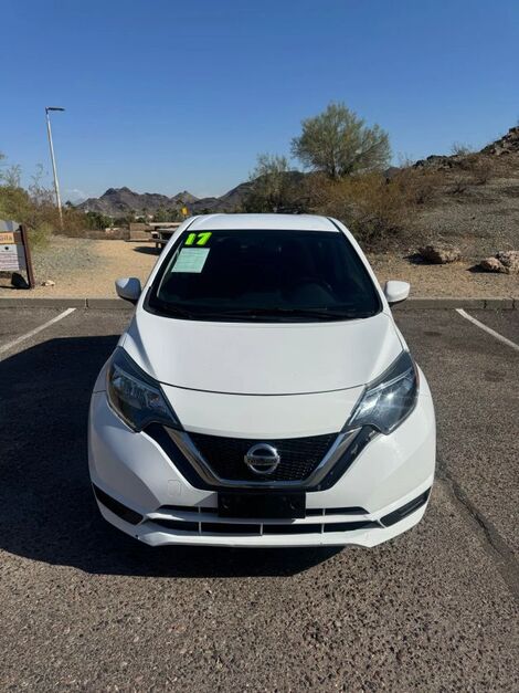 2017 NISSAN Versa