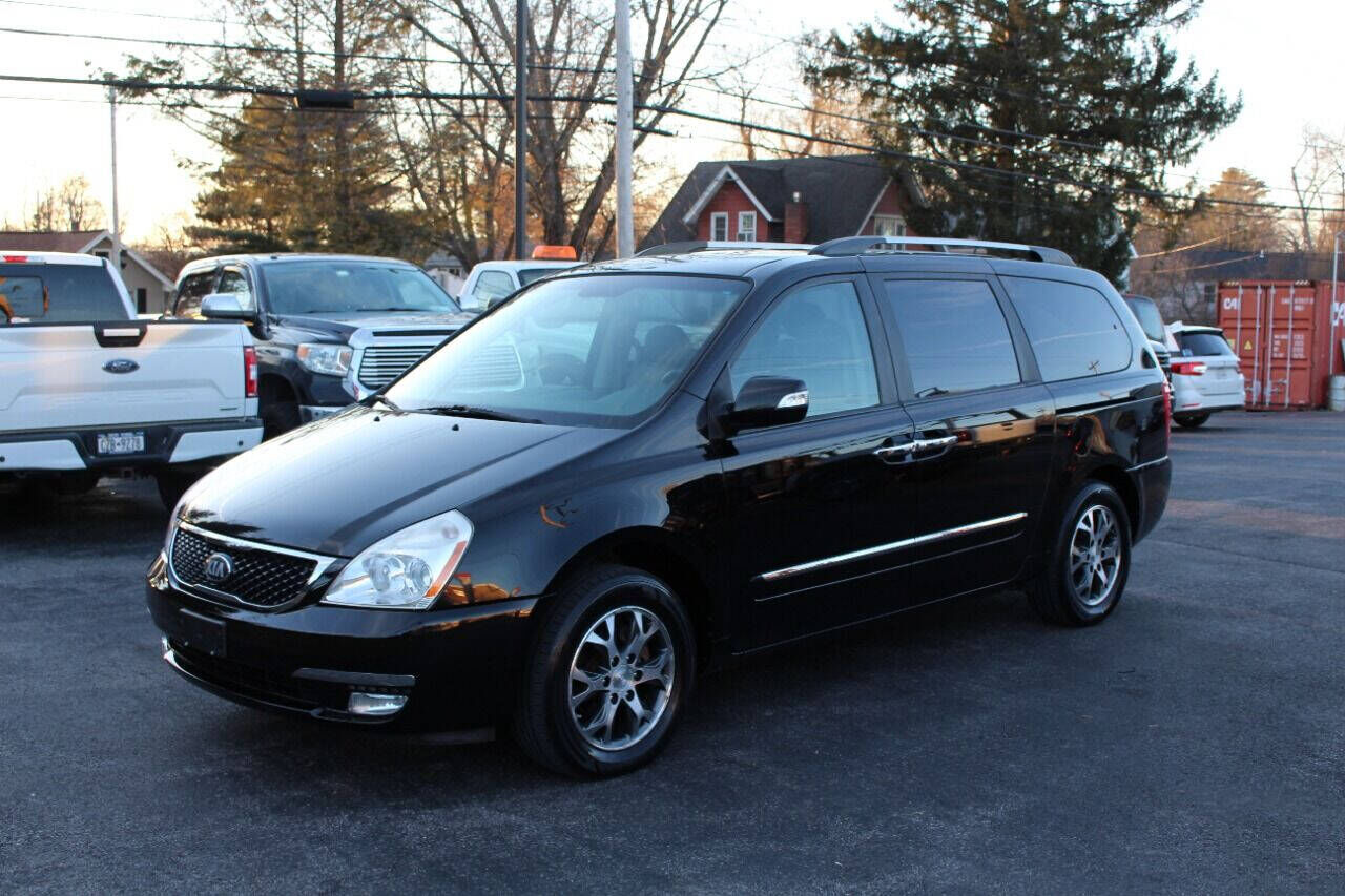 2014 KIA Sedona
