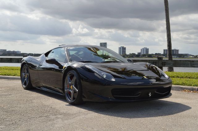 2015 FERRARI 458 Italia