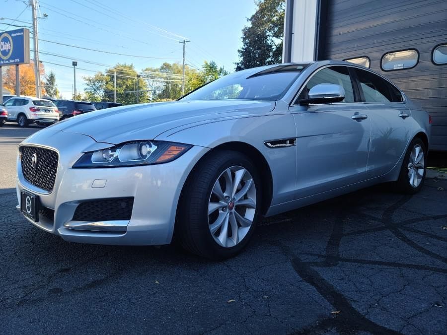 2018 JAGUAR XF