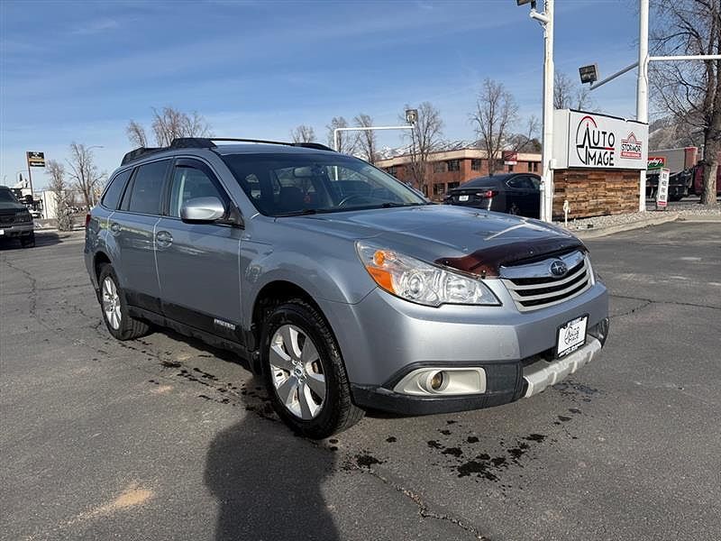 2012 SUBARU Outback