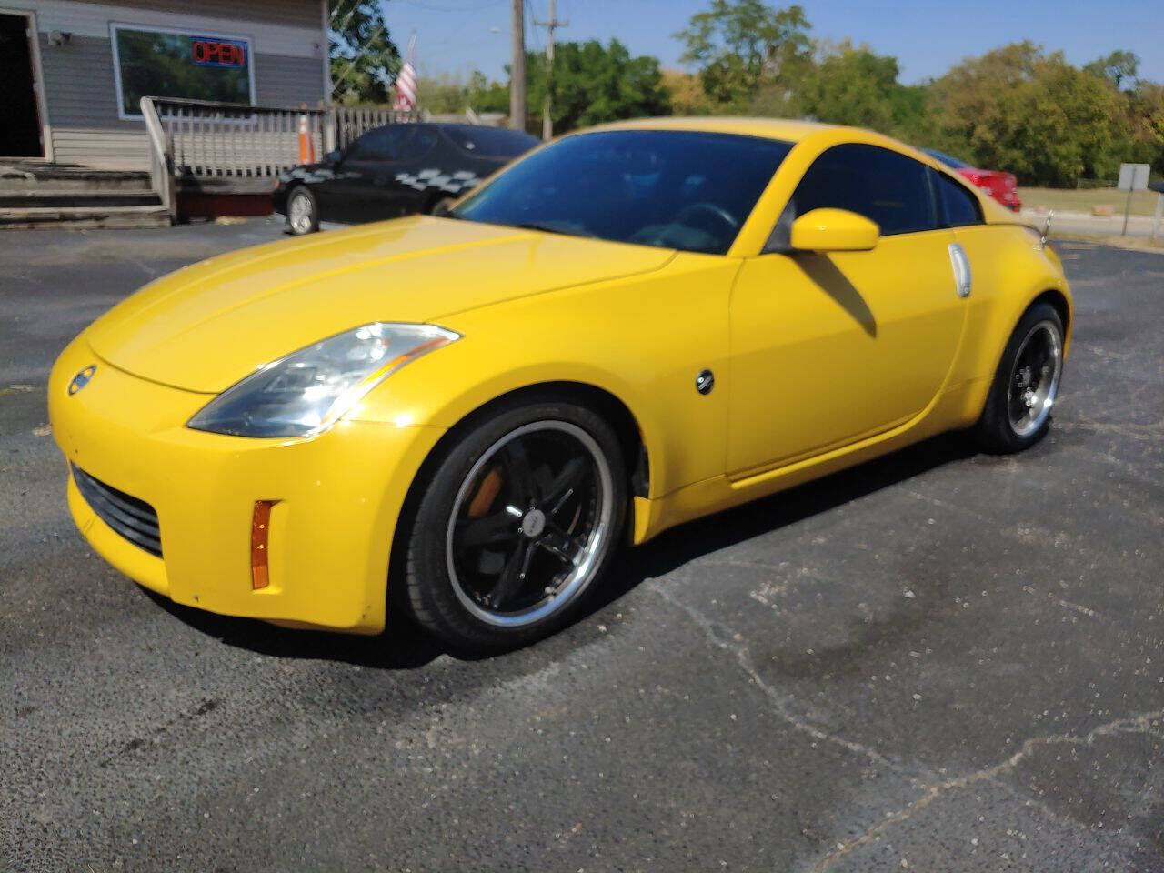 2005 NISSAN 350Z