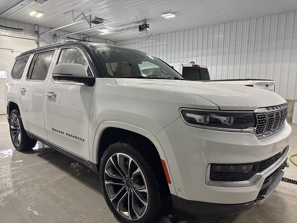 2022 JEEP Grand Wagoneer