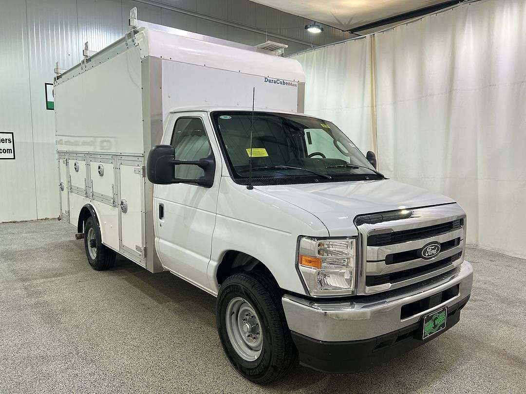 2026 FORD E-350