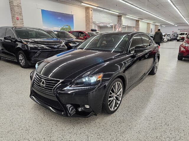 2016 LEXUS IS