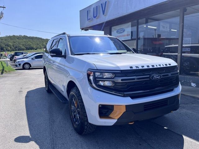 2025 FORD Expedition