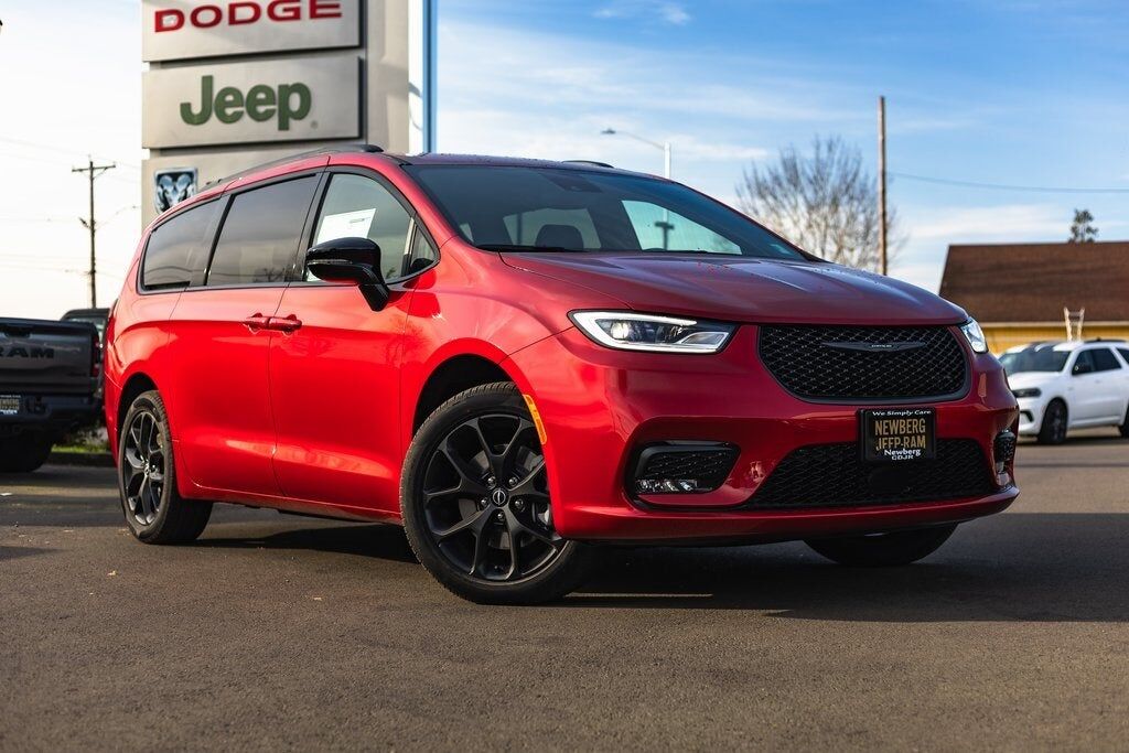 2026 CHRYSLER Pacifica