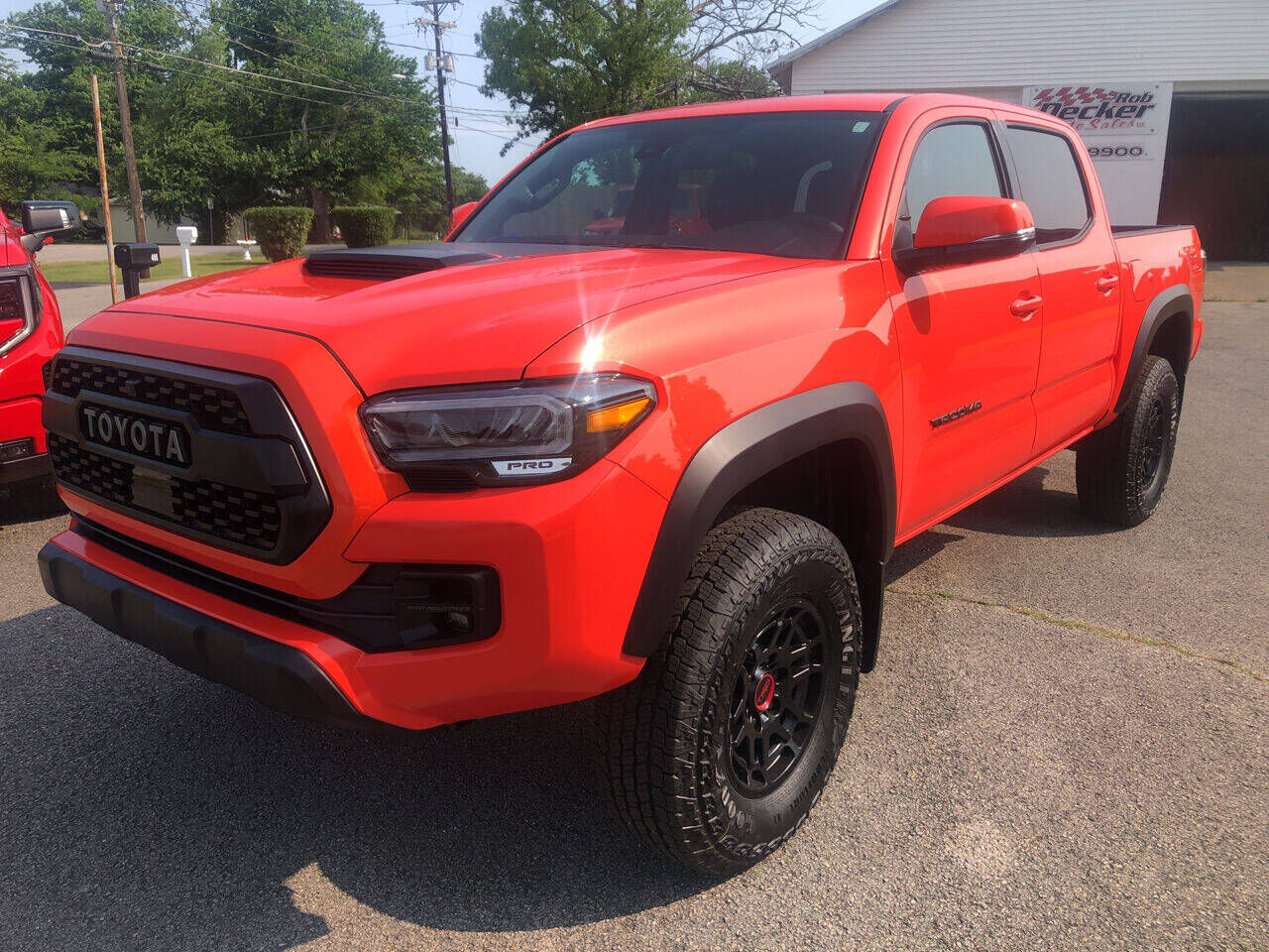 2023 TOYOTA Tacoma