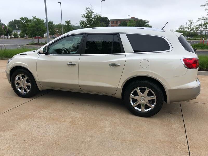 2010 BUICK Enclave