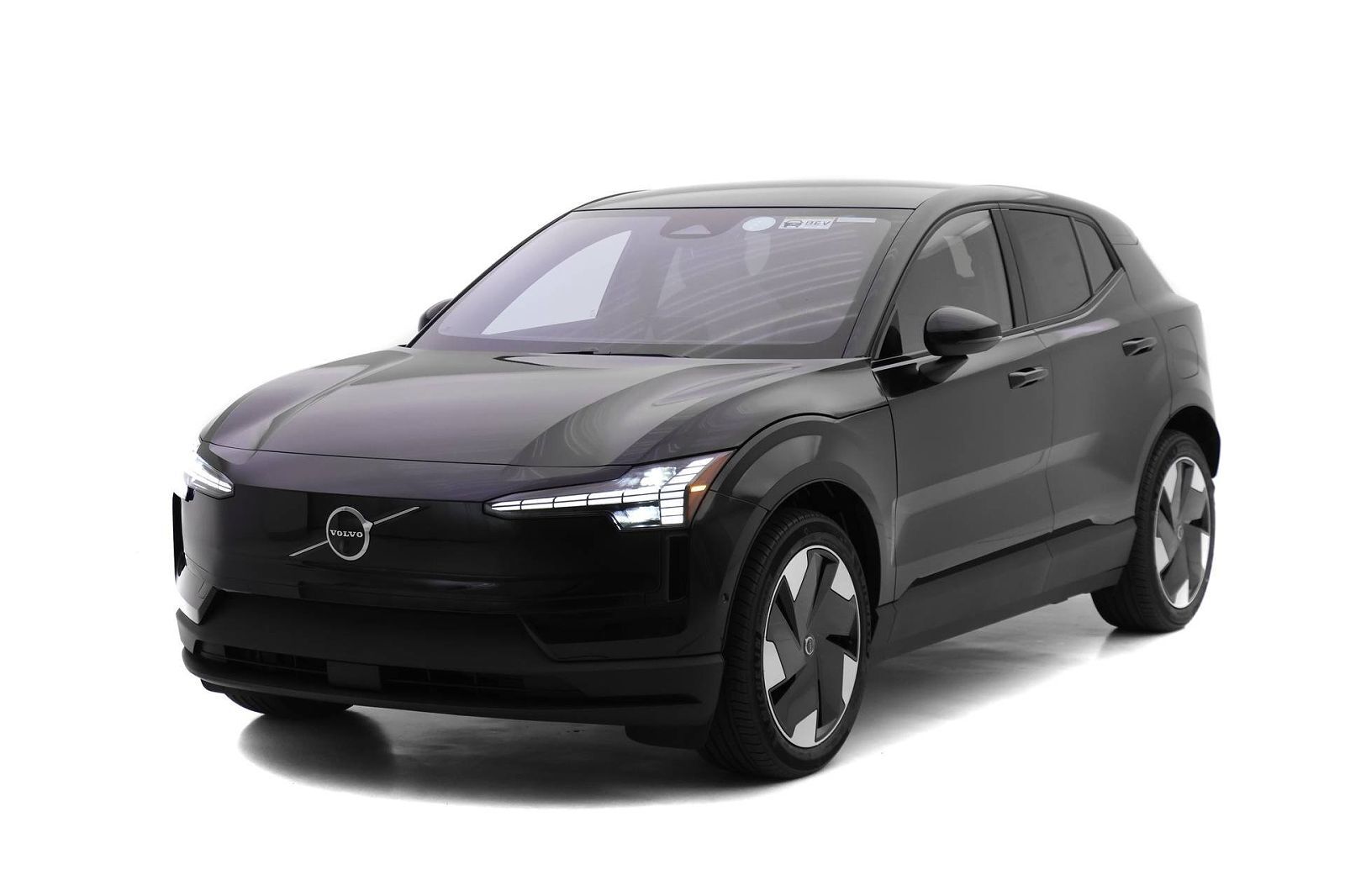 2025 VOLVO EX30