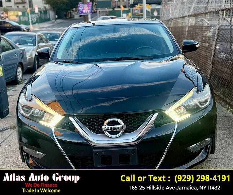 2017 NISSAN Maxima
