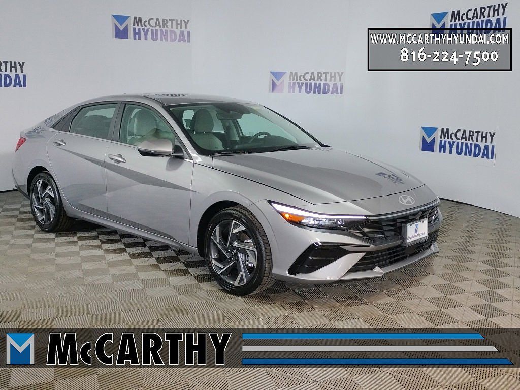 2025 HYUNDAI Elantra