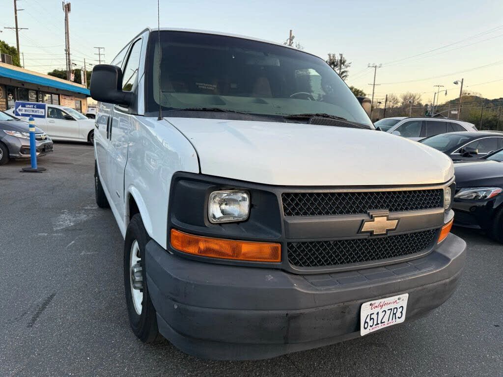 2017 CHEVROLET Express