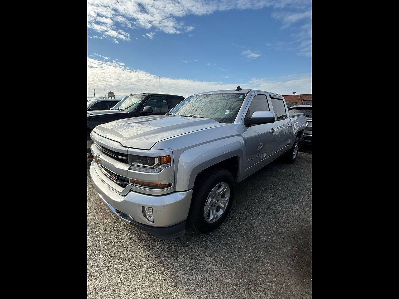2018 CHEVROLET Silverado
