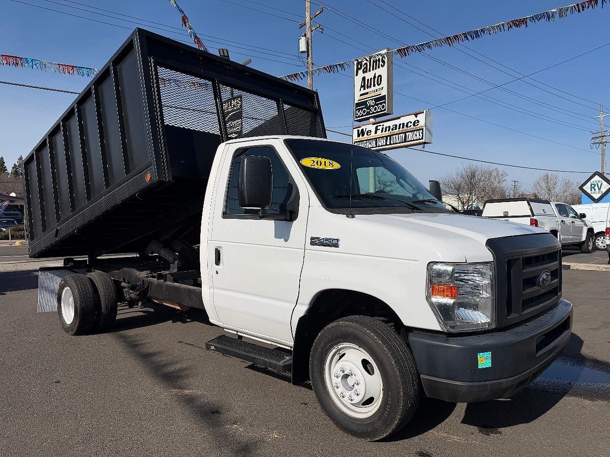2018 FORD E-450