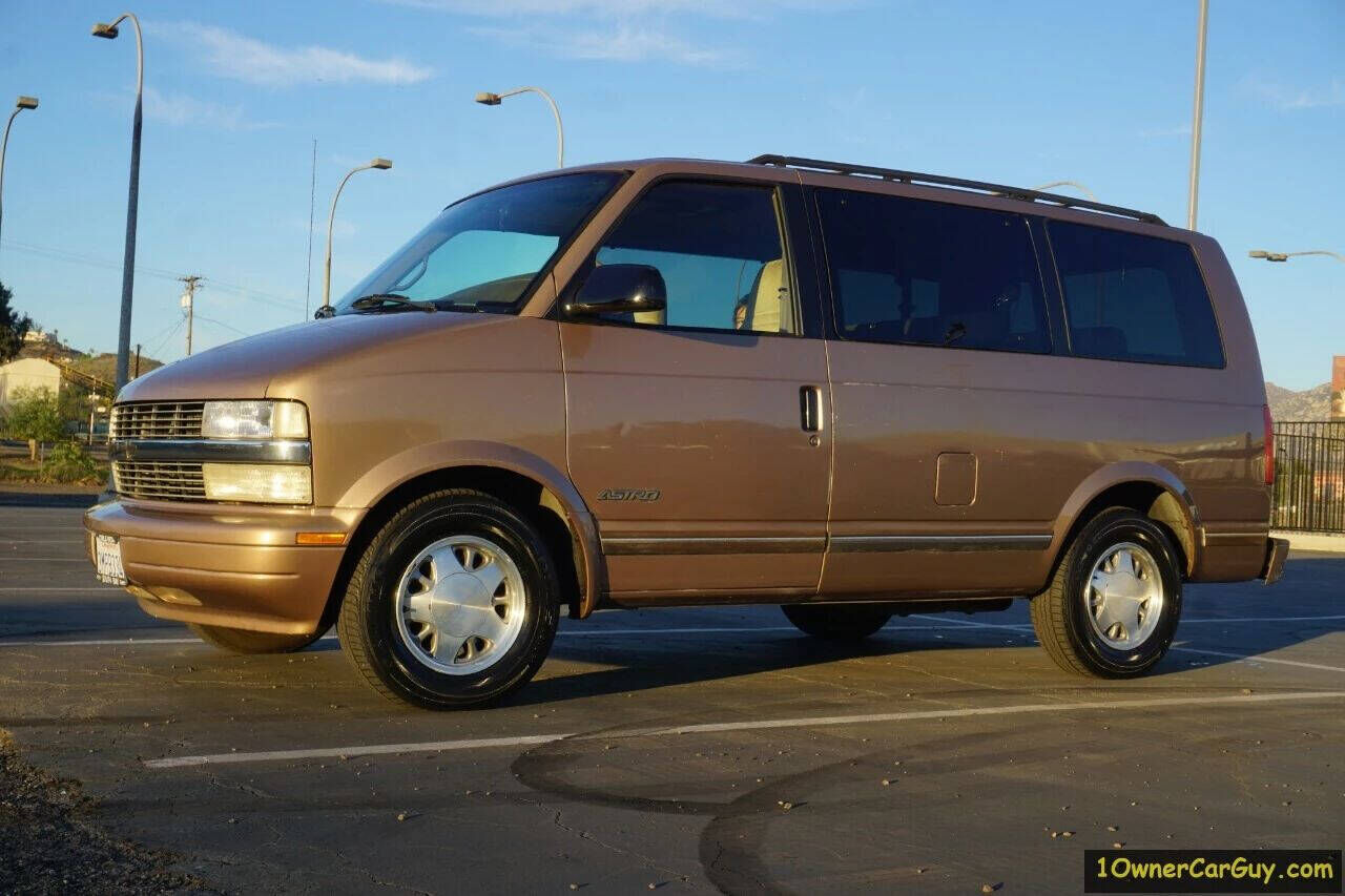 1995 CHEVROLET Astro Van