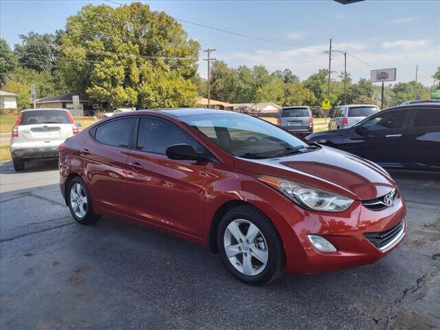 2013 HYUNDAI Elantra
