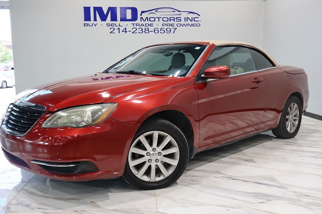 2013 Chrysler 200