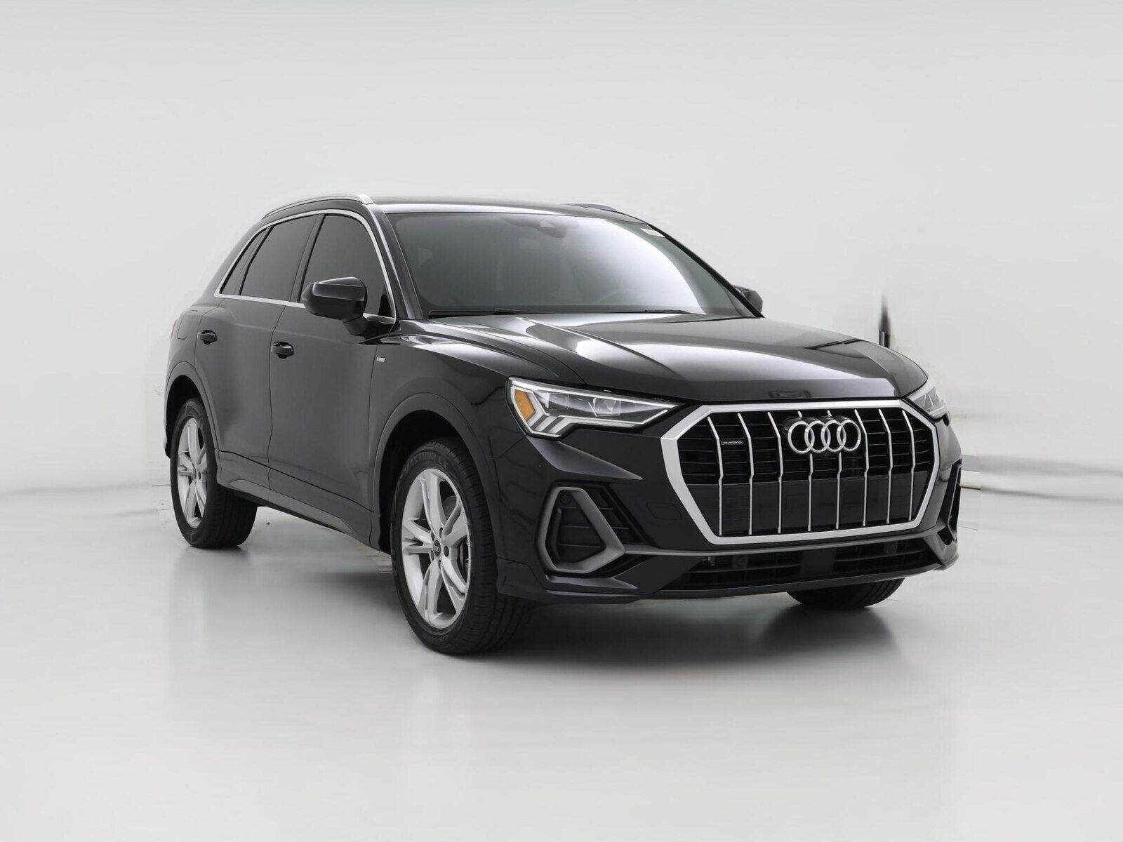 2022 AUDI Q3