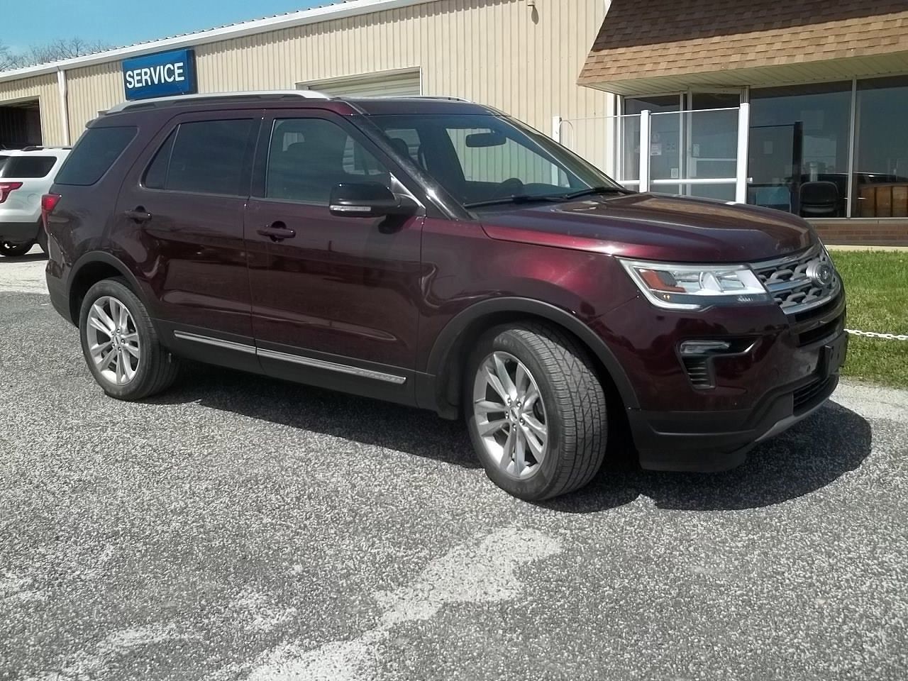 2018 FORD Explorer