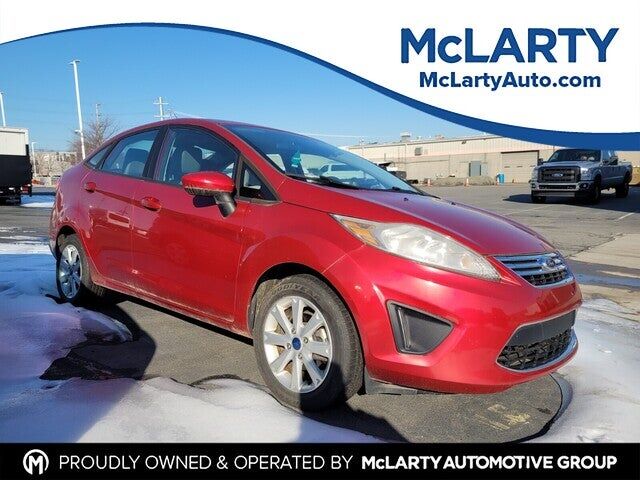 2011 FORD Fiesta