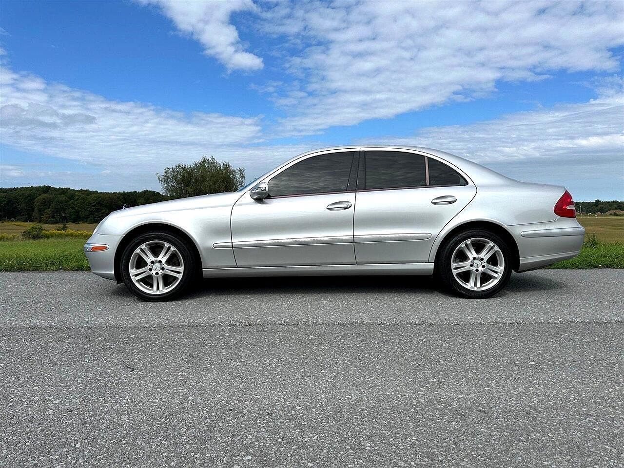 2005 MERCEDES-BENZ E-Class