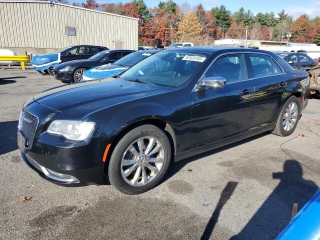 2016 CHRYSLER 300
