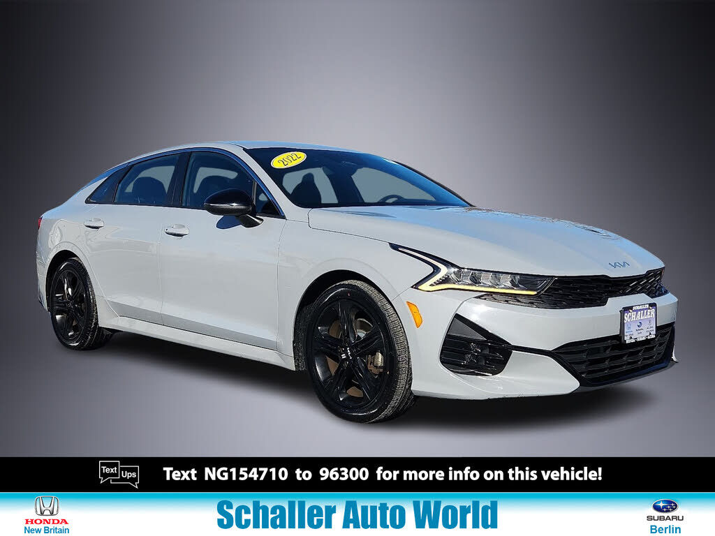 2022 KIA K5