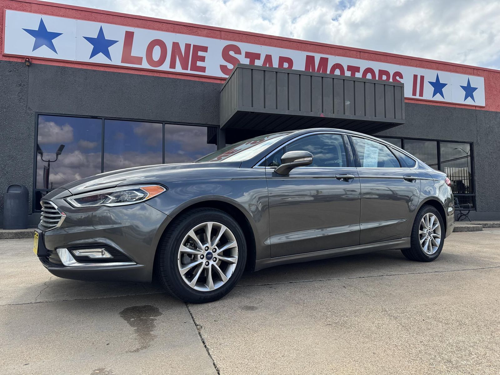 2017 FORD Fusion