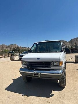 Ford E-350
