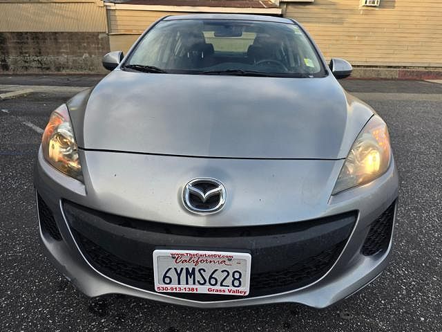 2013 MAZDA Mazda3