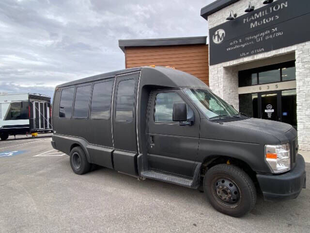 2008 FORD E-350