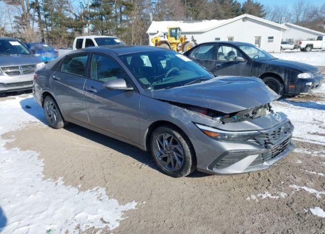 2024 HYUNDAI Elantra