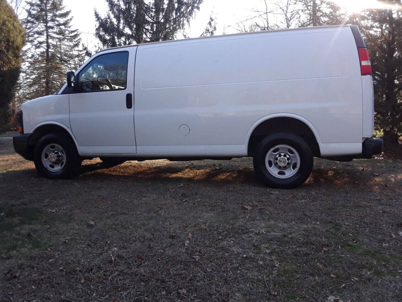 2012 CHEVROLET Express