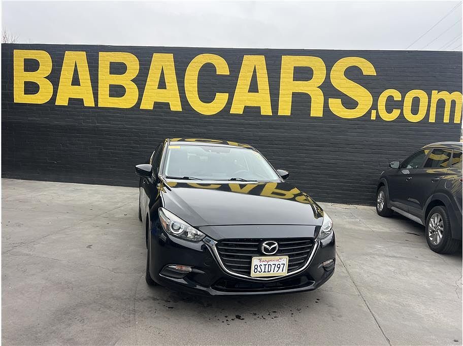 2017 MAZDA Mazda3