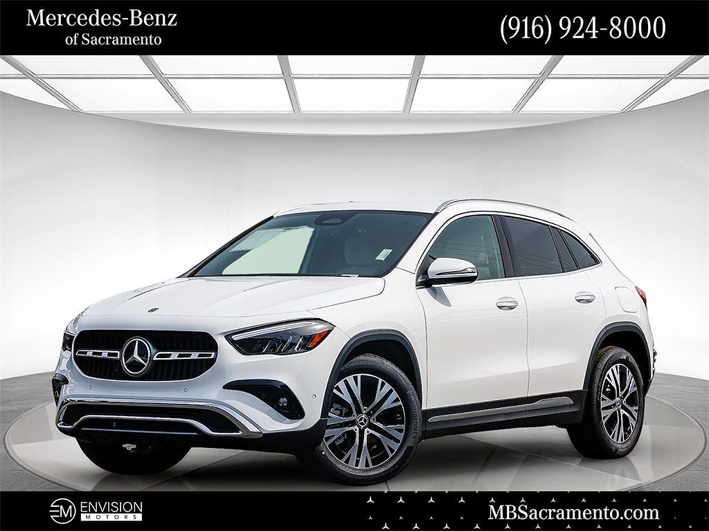 2025 MERCEDES-BENZ GLA-Class